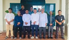Rektor Umuslim Peusangan, Dr Marwan, MPd dan jajarannya menerima audiensi Pimpinan Cabang PT BPR Syariah Mustaqim Aceh (Perseroda) Kantor Cabang Bireuen, di ruang rapat Lantai 1 Gedung Pusat Adminitrasi Umuslim, Jumat (2/10).